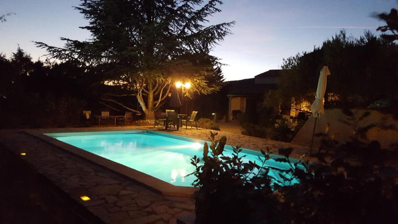 Le Kalarino Bed and Breakfast Saint-Remeze Exteriör bild